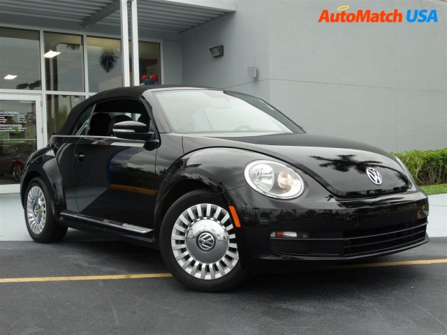 2013 VOLKSWAGEN Beetle Convertible 2.5L PZEV 2dr Convertible 6A w/Sound and Navigation