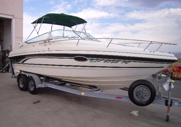 1998 Chaparral 2335SS