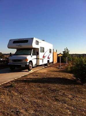 2004 Sunseeker 2600 LE by Forest River-Class C Motorhome