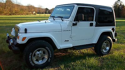 Jeep : Wrangler Sport Sport Utility 2-Door 2002 jeep wrangler hard top all stock rest free southern extra clean excellent