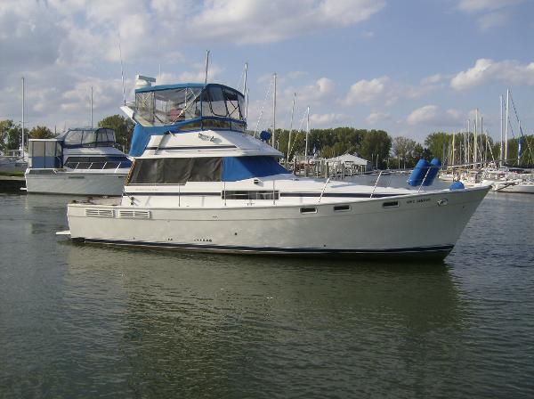 1989 Bayliner Motor Yacht