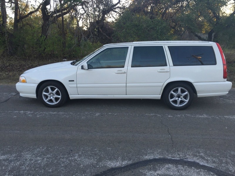 1998 VOLVO V70