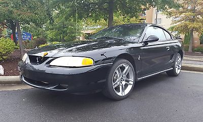 Ford : Mustang GT 1995 mustang gt 5.0 l