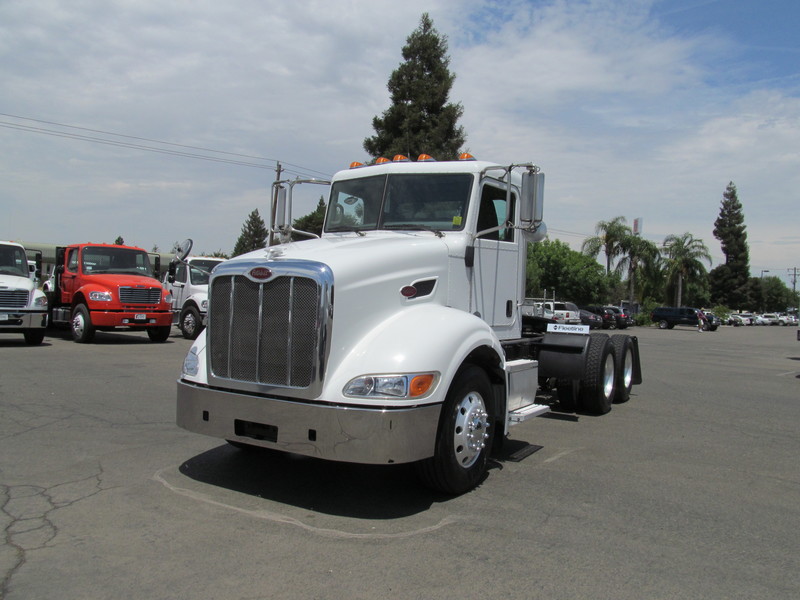 2011 Peterbilt 384