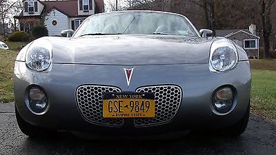Pontiac : Solstice Pontiac Soltice 2006 Convertible With Premium Package & Other Factory Upgrades