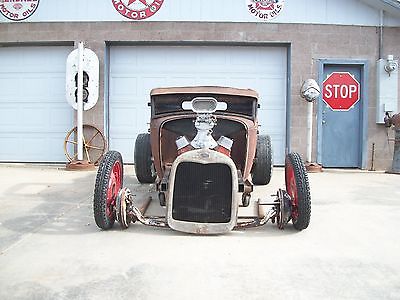 Ford : Model A 2 door 1930 model a ford pick up truck