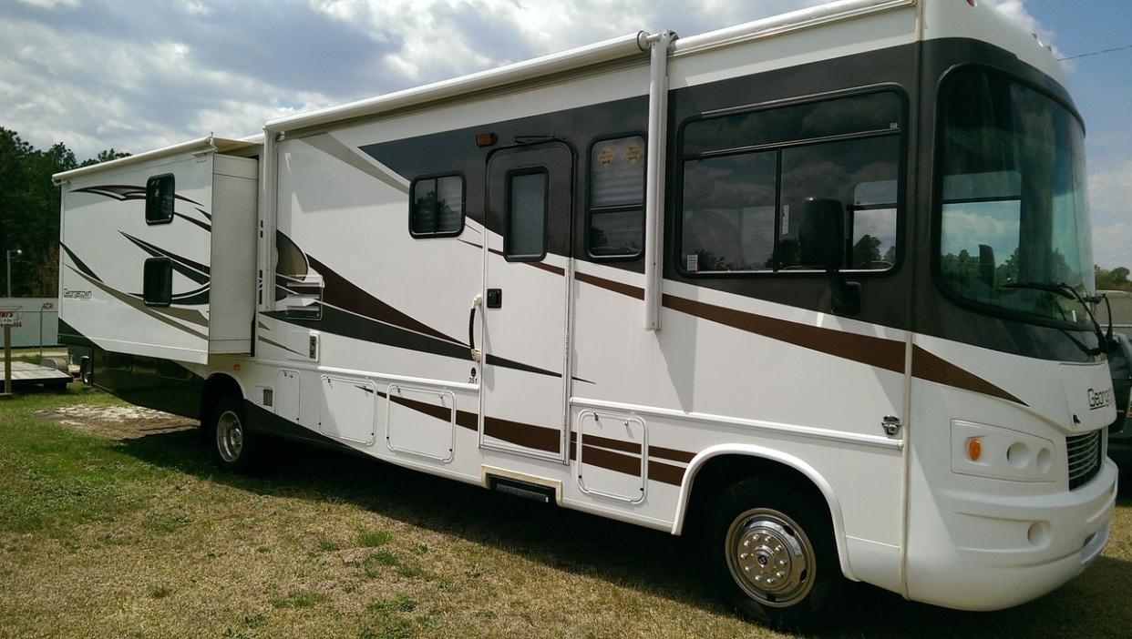 2014 Forest River Rockwood Signature Ultra 8265WS