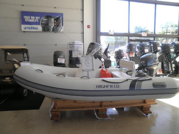 2015 Highfield Ocean Master 350