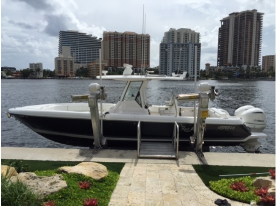 2013 Intrepid 327 Center Console