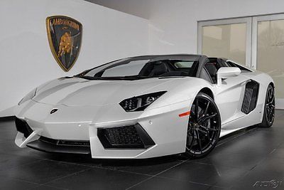 Lamborghini : Aventador LP700-4 Roadster 2015 lamborghini aventador lp 700 4 roadster white awd 6.5 l v 12 48 v