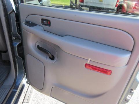 2006 GMC SIERRA 1500 4 DOOR CREW CAB SHORT BED TRUCK, 3