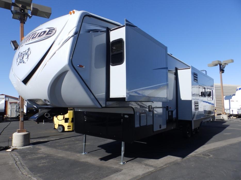 2014 Eclipse Recreational Vehicles ICONIC 3221CKG
