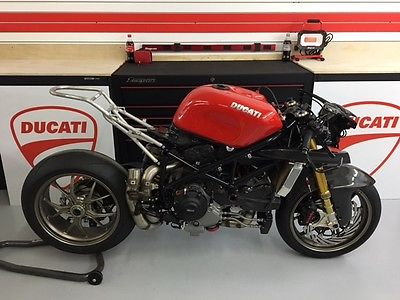 Ducati : Superbike DUCATI 848  RACE/TRACK bike Highly Modified!!!!!!