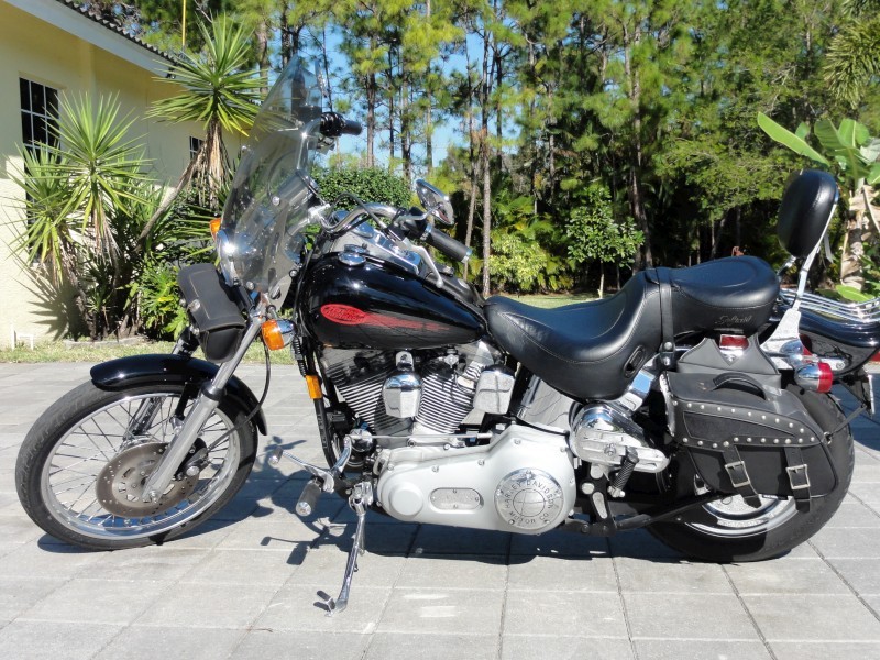 2003 Harley-Davidson V-Rod ANNIVERSARY EDITION