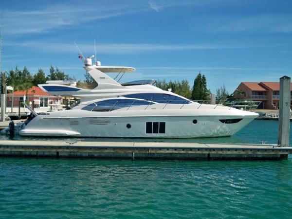 2009 Azimut Flybridge