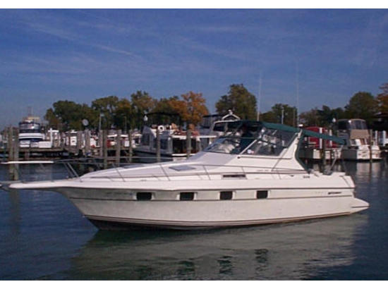 1994 Cruisers Yachts 3370 Esprit