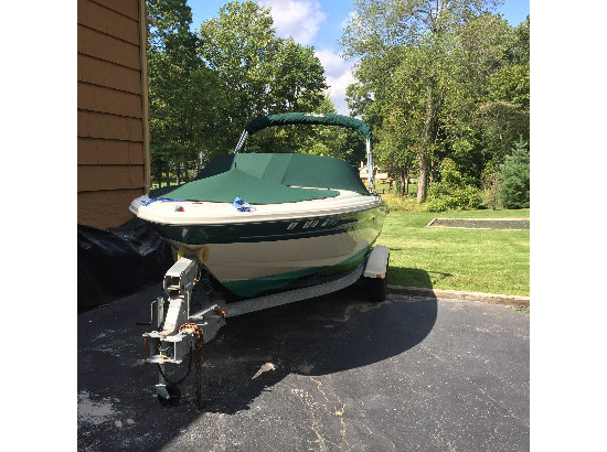 2004 Sea Ray 185 Sport Bowrider