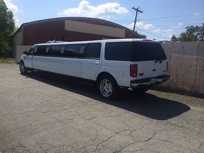 Ford : Expedition SUV Limousine