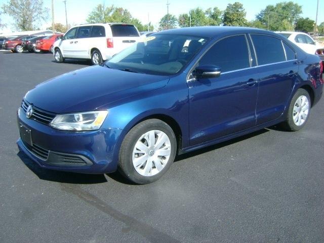 2013 VolksWagen Jetta 2.5L SE Leather **ONLY 37,000 Miles!!FINANCING