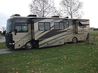 2006 FLEETWOOD EXPEDITION MOTORHOME