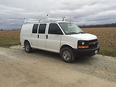 Chevrolet : Express 2500 Chevy Express