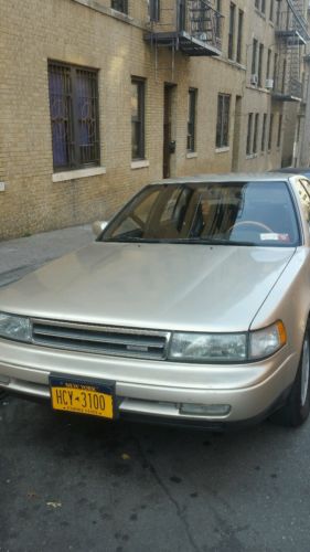Nissan : Maxima 15 1990 nissan maxima like new only 36000 mile only one owner