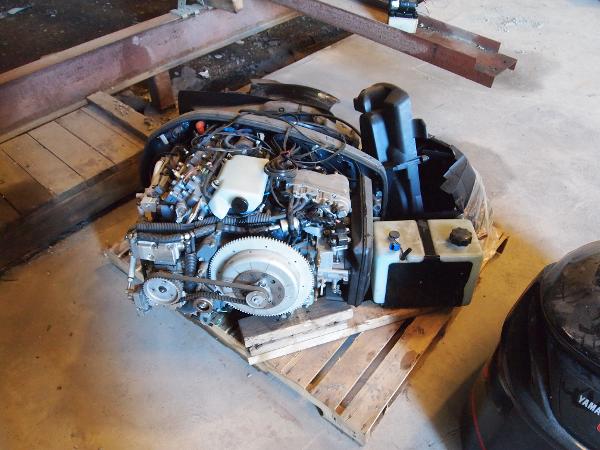 2010 Yamaha VF225TLR Engine and Engine Accessories