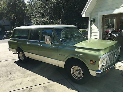 Chevrolet : Suburban C10 Deluxe 3-Door with Lift Gate 1972 chevrolet c 10 deluxe carryall suburban suv 3 door 5.7 l v 8