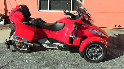 Can-Am : Spyder RT-S 2011 can am spyder rt s se 5 and 2010 suns trailer