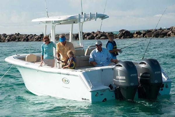 2016 Sea Hunt Gamefish 27