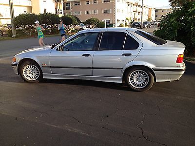 BMW : 3-Series GRAY Gray 1998 BMW 328i