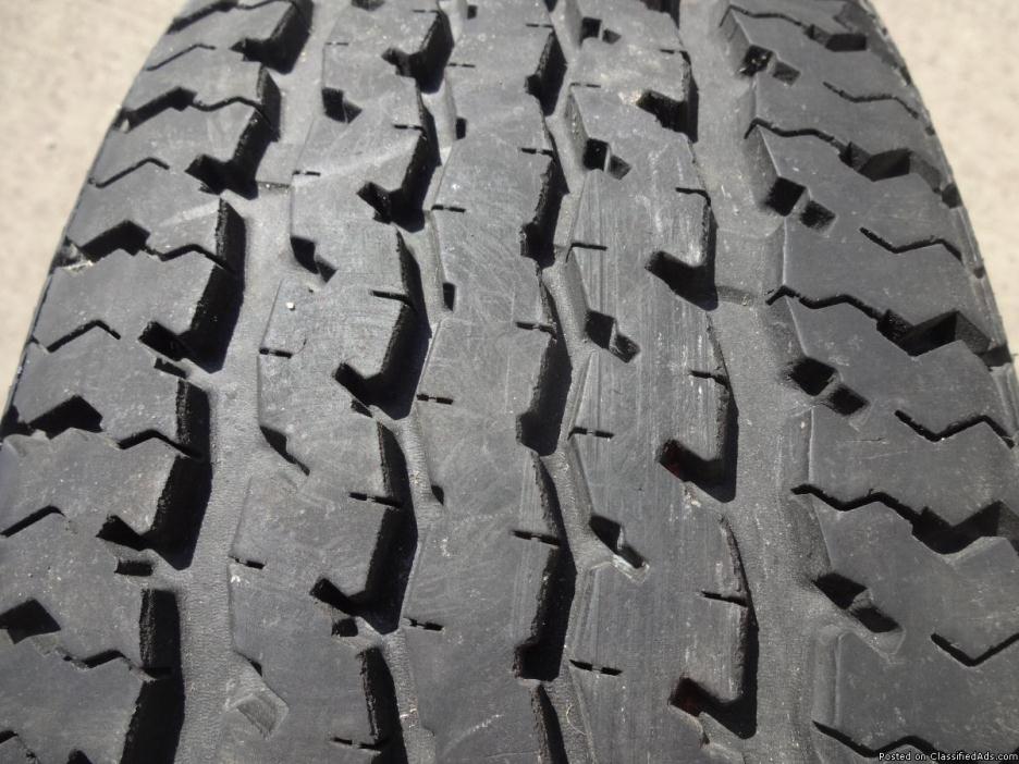 MAXXIS RADIAL  M8008  ST205/75R14, 0
