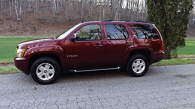 Chevrolet : Tahoe Z71 2009 tahoe lt w z 71 package and factory moonroof clean carfax 1 owner