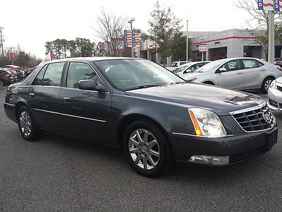 Cadillac : DTS DTS PREMIUM 2 owner navigation heated cooled seats moonroof chrome wheels wood wheel