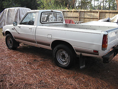 Dodge : Other Pickups Sport Standard Cab Pickup 2-Door 1986 dodge power ram 50 sport standard cab pickup 2 door 2.6 l
