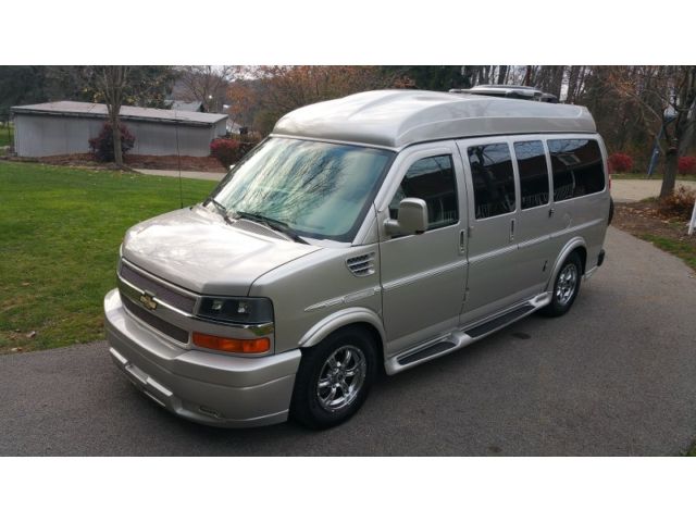 Chevrolet : Express Conversion Explorer Limited SE Limosuine Conversion-Executive Ready-Mobile Office-Very Nice