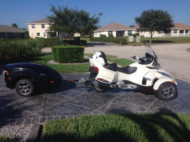 2012 canam spyder limited edition 7k miles with matching trailer