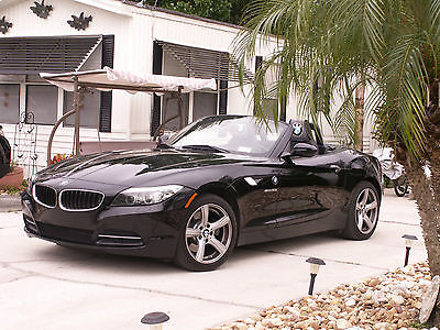 BMW : Z4 sDrive30i Convertible 2-Door 2011 bmw z 4 sdrive 30 i hardtop convertable roadster low mileage