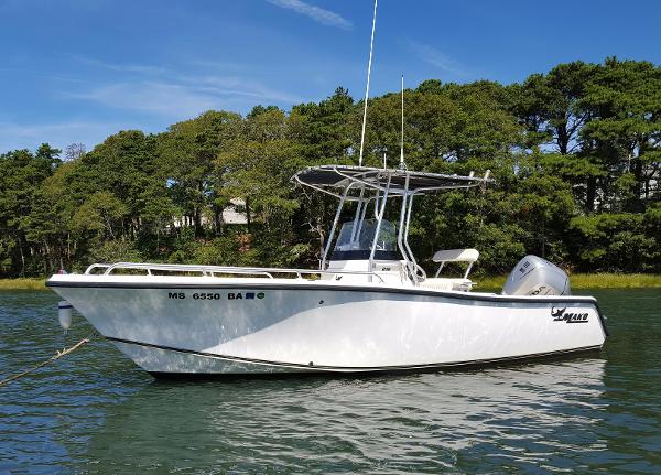 2007 Mako 212 Center Console