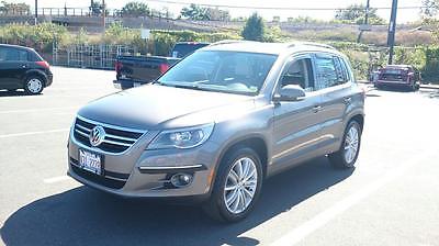 Volkswagen : Tiguan GY , very good condition , full power ,