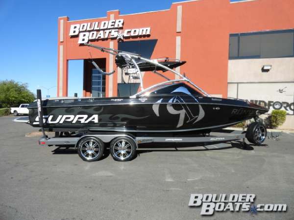 2009 Supra Launch Gravity 24 SSV