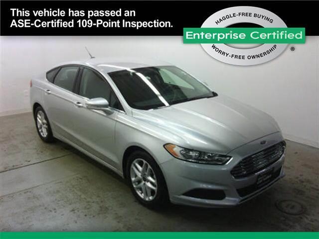 2015 FORD Fusion SE 4dr Sedan