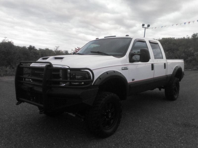 2002 Ford F250 SUPERDUTY XLT 4x4 Truck LIFTED!!!