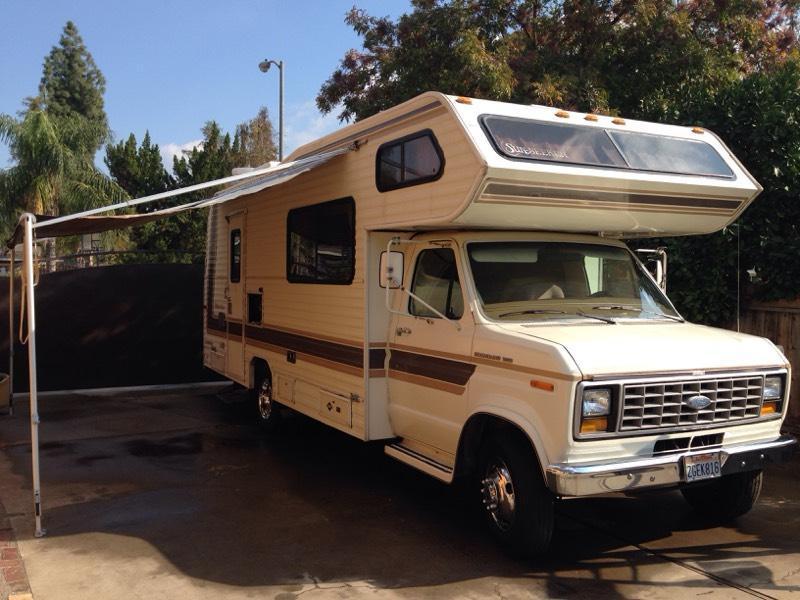 Class C Motorhome,, ONLY 39,810 miles,,, super clean and loe miles