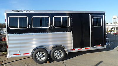 FEATHERLITE 3 HORSE SLANT LOAD BUMPER PULL TRAILER MODEL 9409-673h