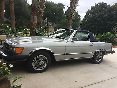 Mercedes-Benz : 400-Series 450 Sl 1978 mercedes 450 sl convertable silver 2 tops garaged great interior and body