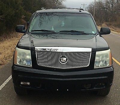 Cadillac : Escalade AWD CADILLAC ESCALADE AWD 6.0 HIGH OUTPUT! HEATED SEATS!  THIRD ROW! LOADED!