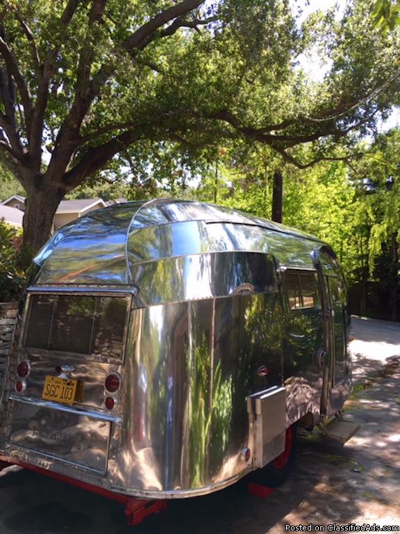 Airstream Vintage Trailer-Bambi, Traveler, Bubble Whale Tail Baby-sized and...