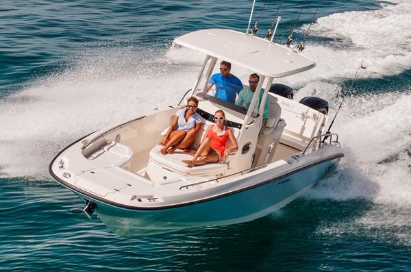 2017 Boston Whaler 270 Dauntless