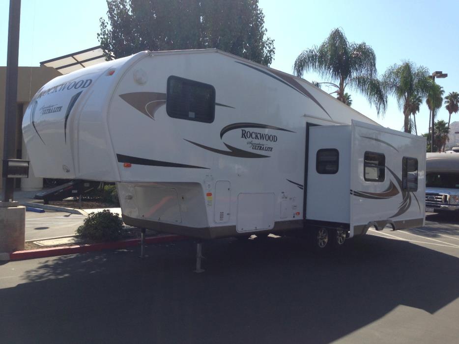 2011 Forest River ROCKWOOD ULTRA LITE 8280WS